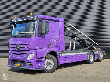 Camion porte containers Mercedes