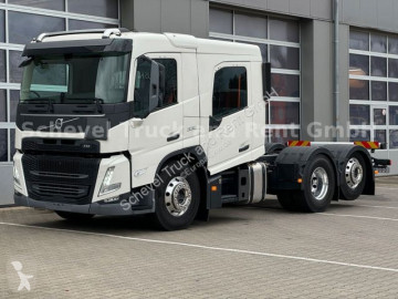 Kamion podvozek Volvo nový