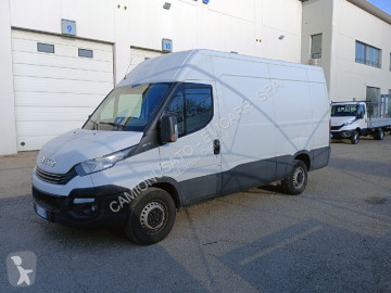 Caja cerrada Iveco