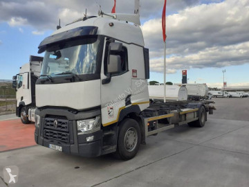 RenaultT-Series460