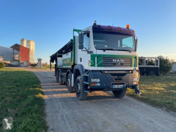 Camion plateau ridelles MAN