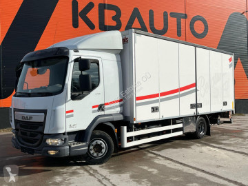 Camion fourgon DAF