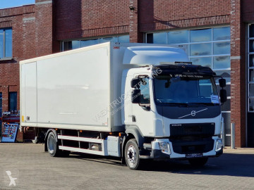 Camion fourgon Volvo