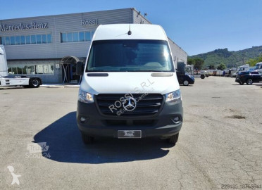 Caja cerrada Mercedes
