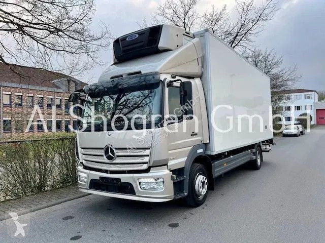 Camion Mercedes 1218 Carrier Supra...