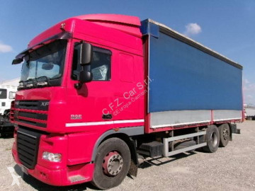 Camion plateau DAF