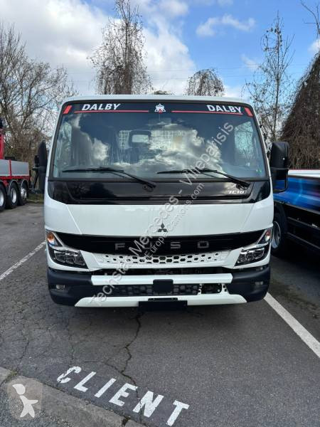 Furgoneta Fuso