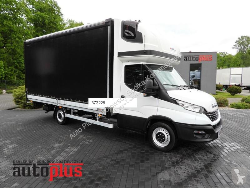 Véhicule utilitaire Iveco DAILY 35S18 PLANDEKA...
