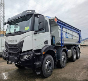 Camion benne Iveco neuf