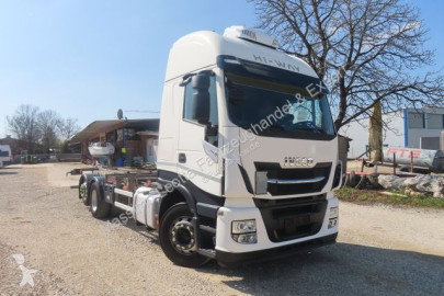 Camion châssis Iveco