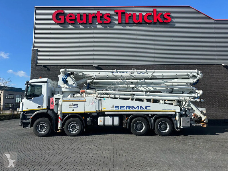 Lastbil Mercedes 4451 8X4 + SERMAC 5Z42...
