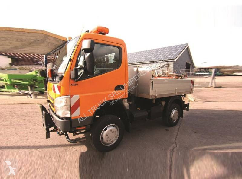 Kamion Mitsubishi