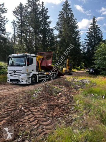 Camion polybenne Mercedes