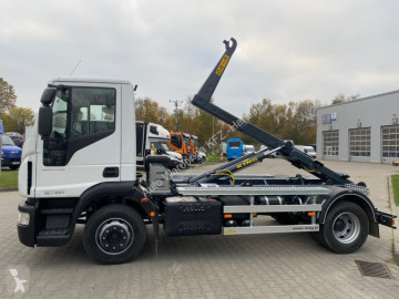 Camion polybenne Iveco neuf