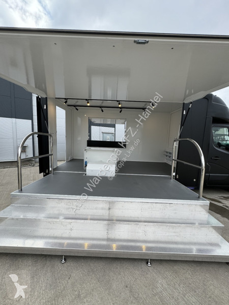 Camion Renault 165 Messefahrzeug