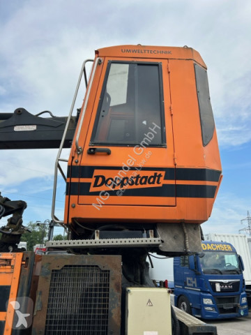 Grue auxiliaire Loglift