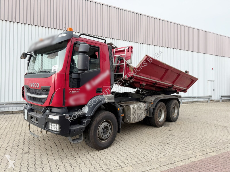 Camião Trakker AD260T45 6x4 Trakker AD260T45...