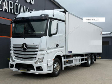 Камион хладилно Mercedes