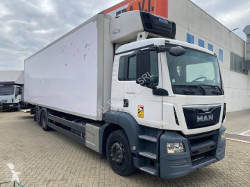 Camion frigo mono température MAN