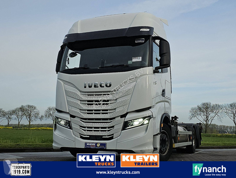 Camion Iveco AS260S46 LNG INT. STEERAXLE