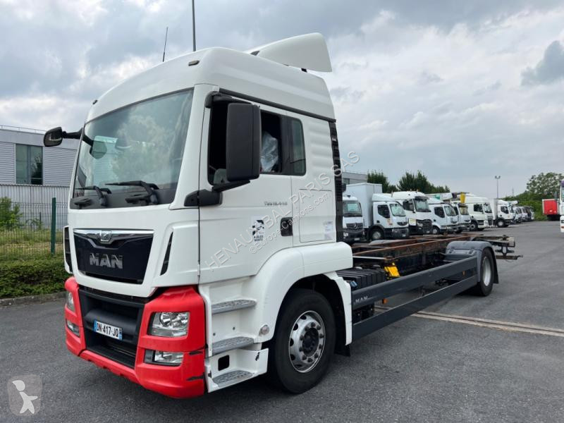 Camion MAN 18.440