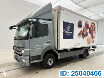 Camion frigo mono température Mercedes