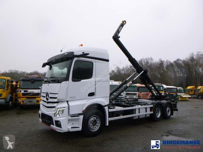 Camion Mercedes 2843 6x2 Hyva container hook 20t