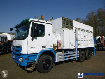 Camion aspirateur Mercedes
