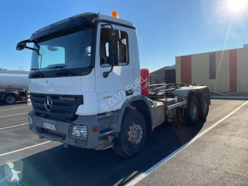 Camion polybenne Mercedes