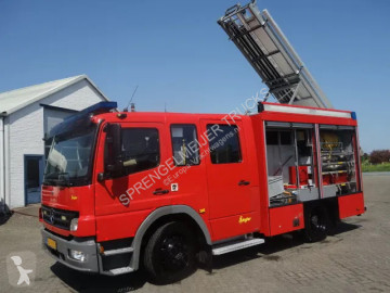 Camion pompiers Mercedes