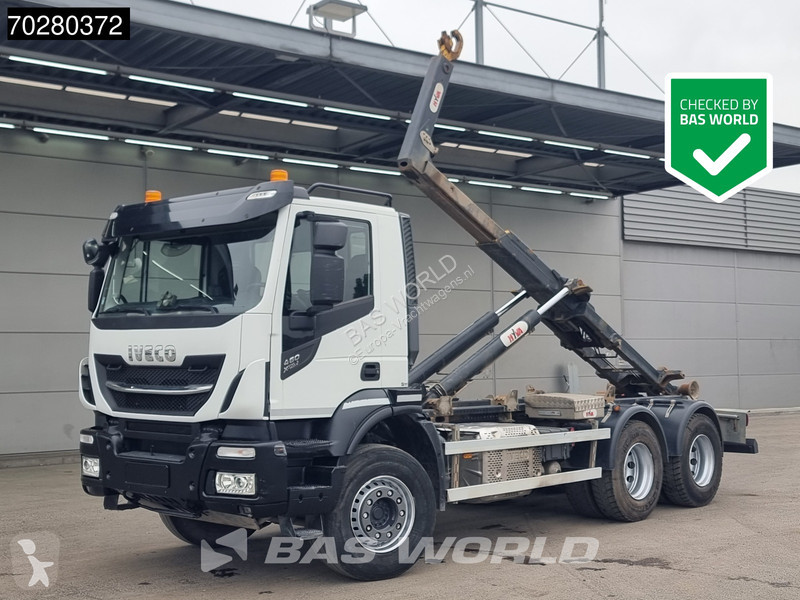 Camión Iveco X-Way 460 6X4 20 Tons HYVA Hook...
