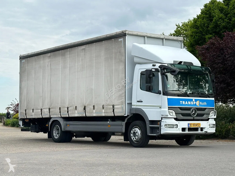 Camion Mercedes 1218 bakwagen met laadklep 2000kg!