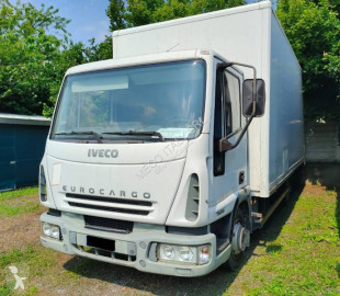 Camion fourgon Iveco