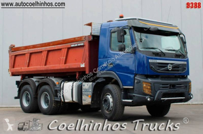 Camion benne Volvo