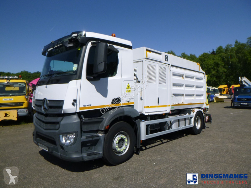 Camion Mercedes 1842 4x2 RHD Saugbagger /...