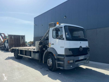 Camion porte engins Mercedes