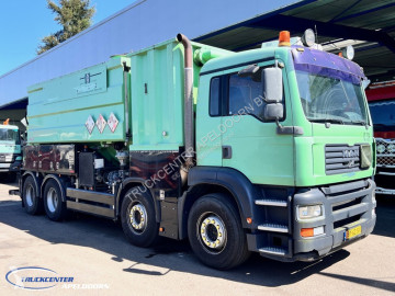 Camion aspirateur MAN
