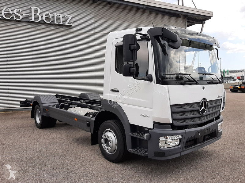Kamion Mercedes ATEGO DISTRIBUTION L