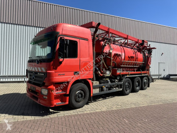Camion aspirateur Mercedes