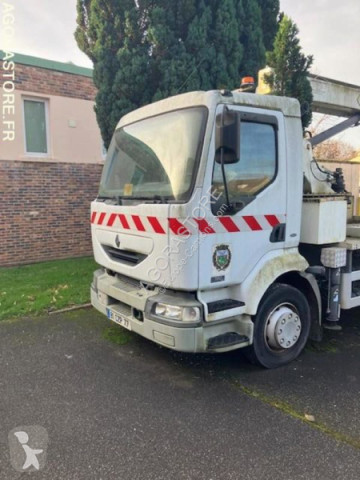 Camion nacelle Renault