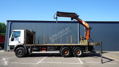 Camion grue Iveco