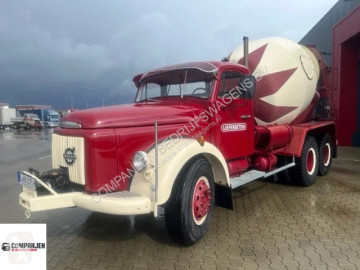 Camion béton toupie / Malaxeur Volvo