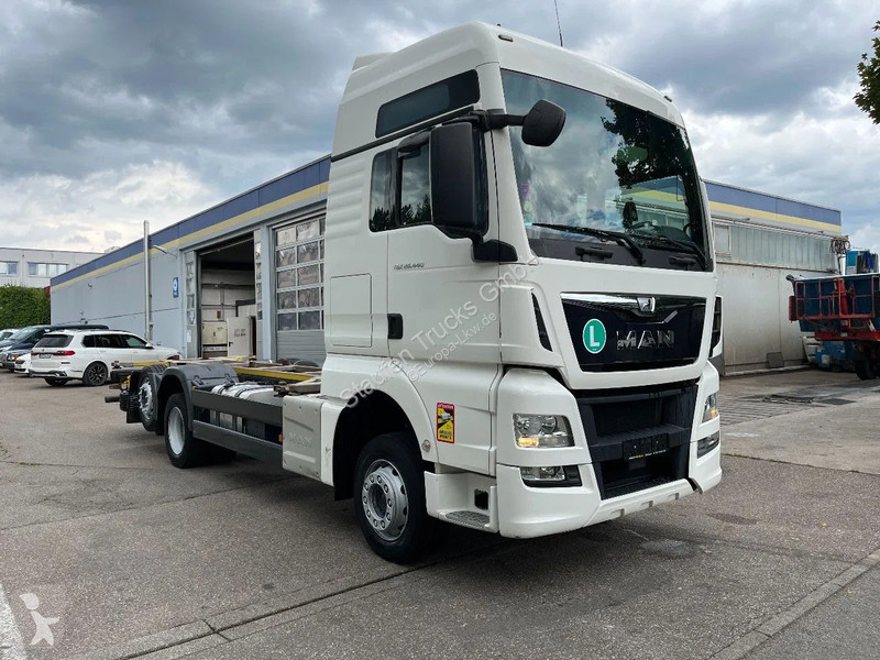 Camion MAN 440 FLL B 6x2 Volum WANTEC...