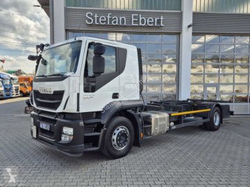 Camion châssis Iveco