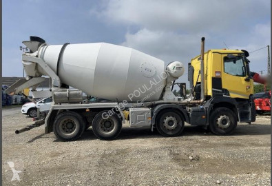 Camion béton toupie / Malaxeur Renault