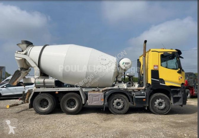 Camion béton toupie / Malaxeur Renault