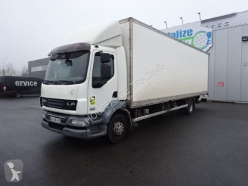 Camion fourgon DAF