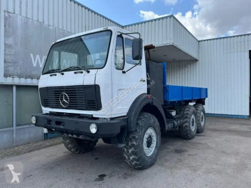 Camion plateau Mercedes