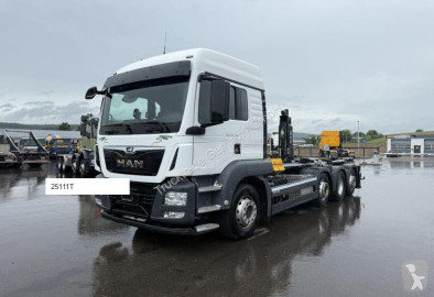 Camion polybenne MAN