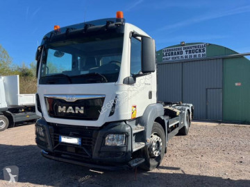 Camion polybenne MAN